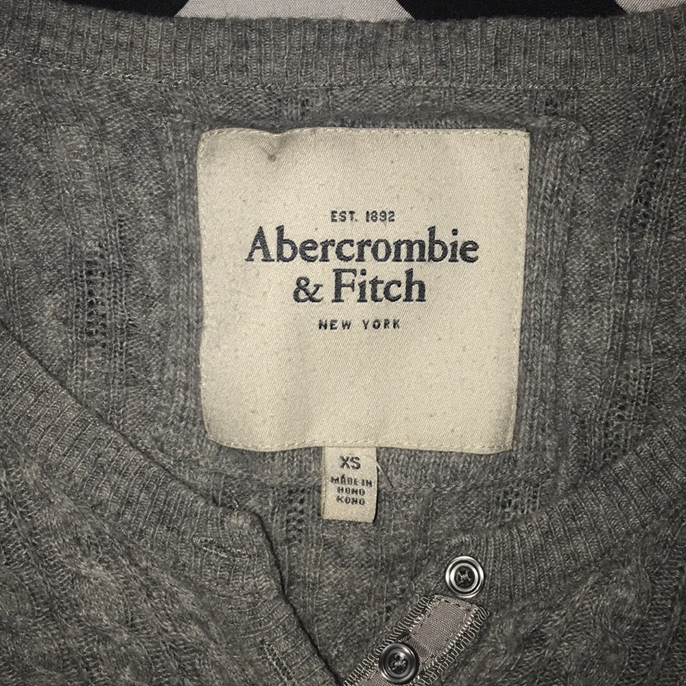 Sweater - Picture 2 of 2